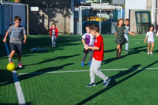 Cumpleaños en cancha de fútbol 5