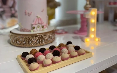 trufas y bombones en salón infantil aventurina