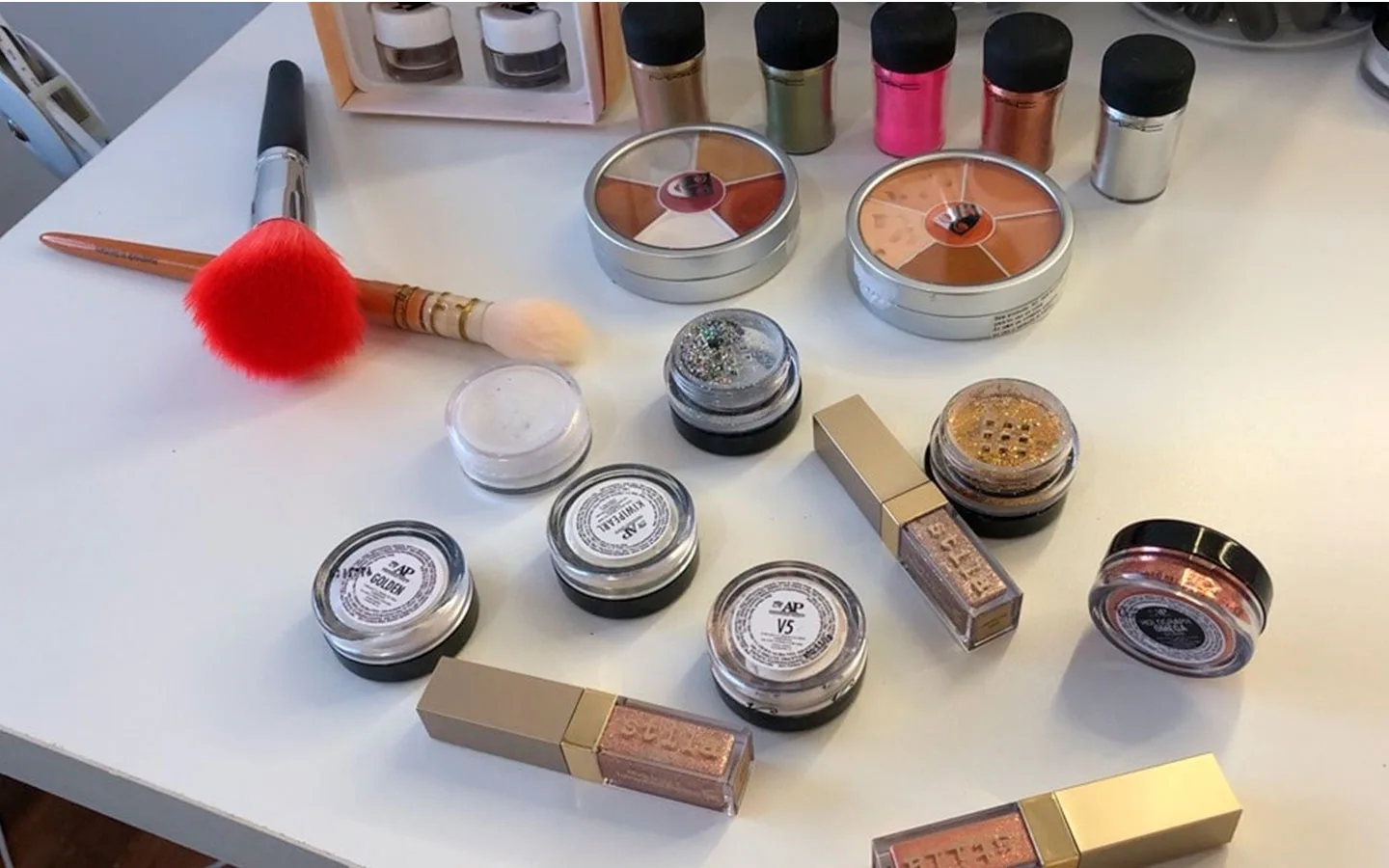 ANA CORBEZOLA MAKEUP