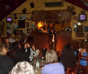 ANIMACION DE FIESTAS - VERONICA ARAUJO JAUME - PIZZA SING 