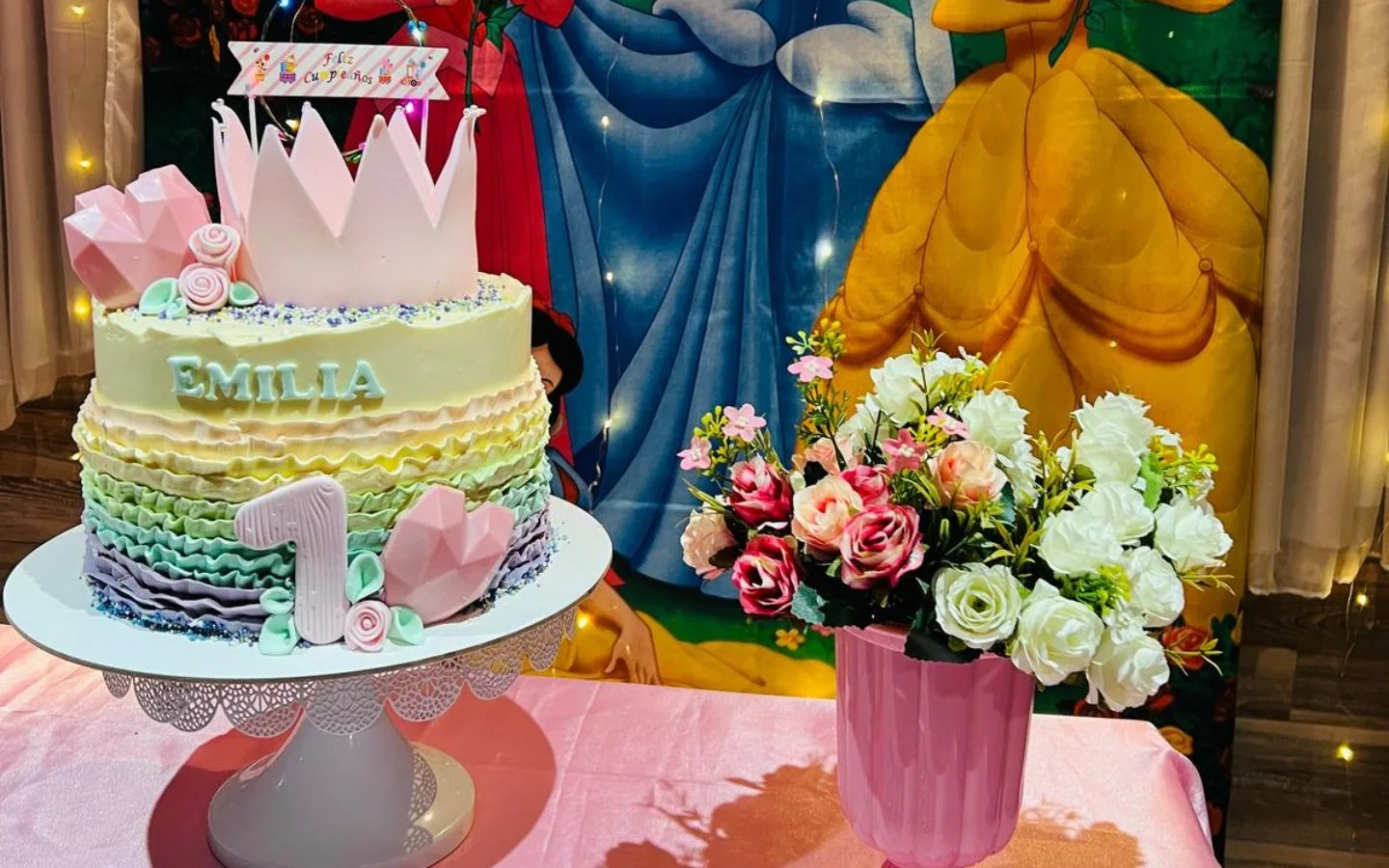 CASA DEL ANGEL — Salón infantil para Fiestas y Cumpleaños Infantiles