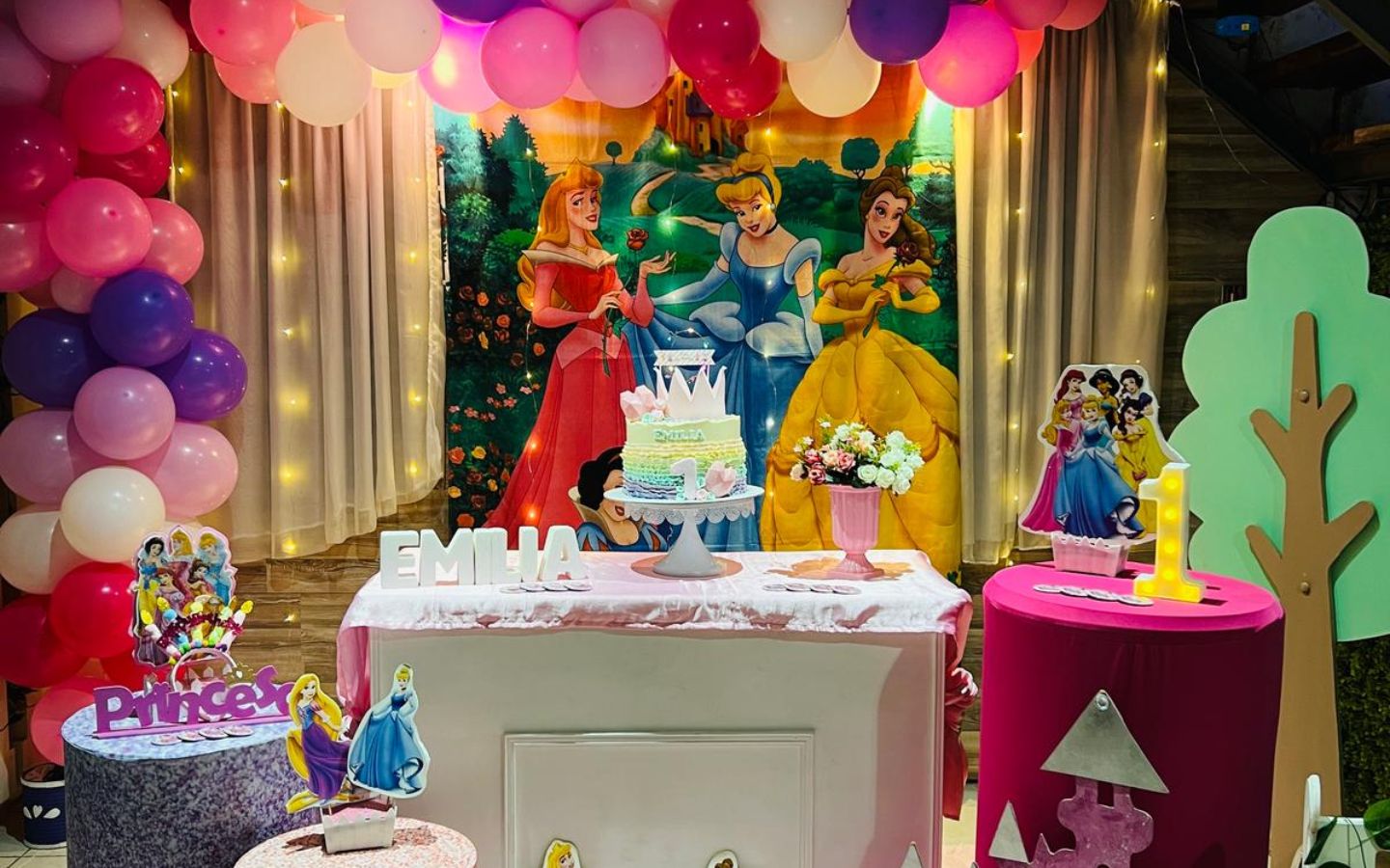 decoración temática princesas - cumpleaños de niñas Casa del Ángel