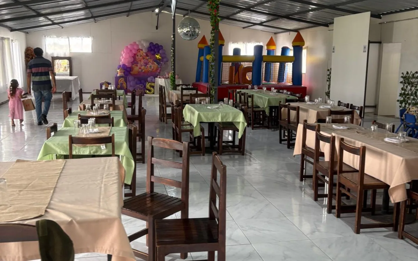 Salón de Fiestas en Chacra didáctica Bella Victoria