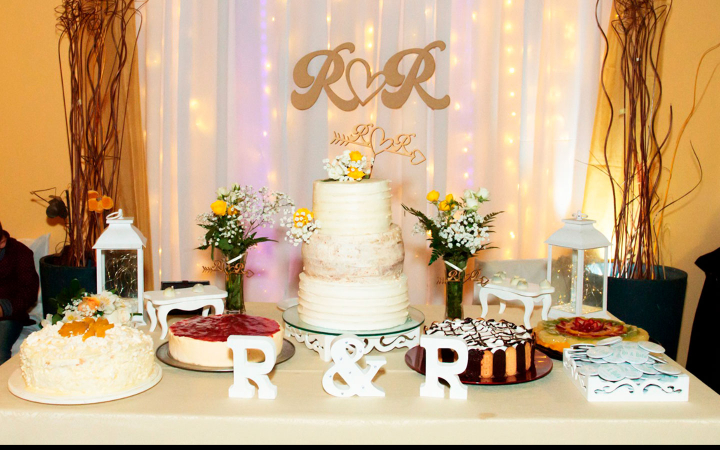 Mesa de la torta de boda - Salón de fiestas Clave de Sol