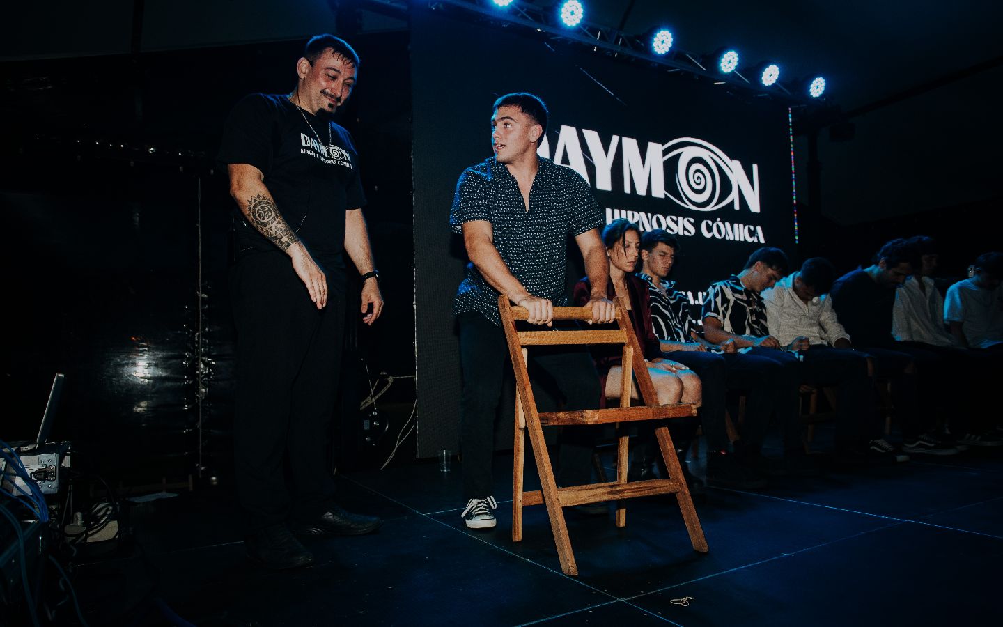 DAYMON MAGIA E HIPNOSIS CÓMICA