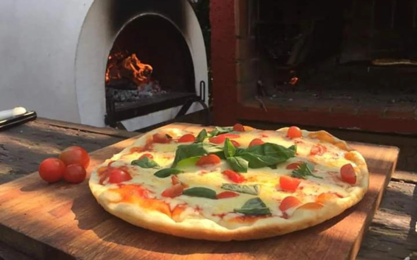 Della Toscana Servicio de Pizzas a la parrilla para fiestas y eventos