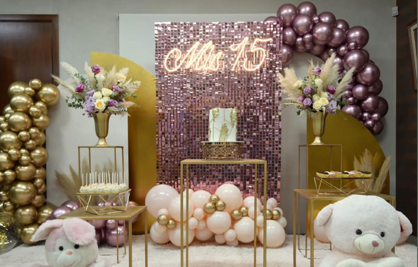 DIANA ALARCON DECOEVENTOS