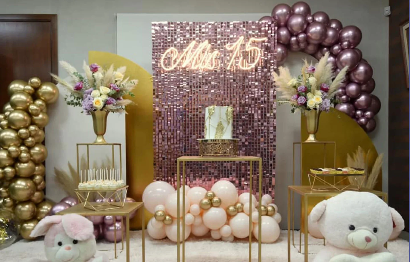 DIANA ALARCON DECOEVENTOS