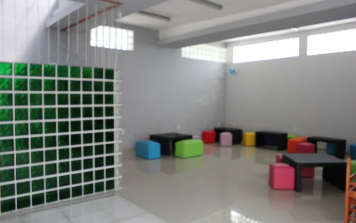 ESPACIO ARCO IRIS