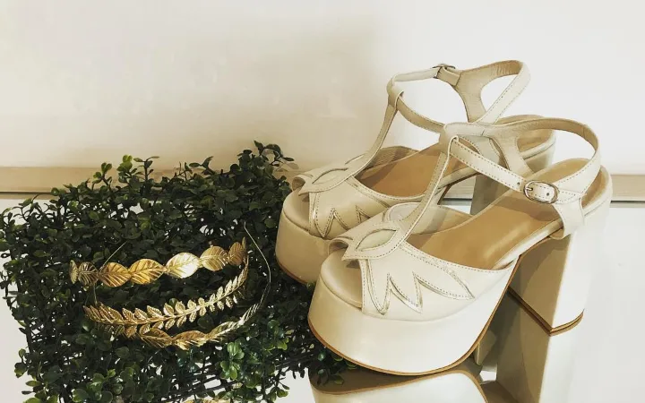 GLAA SHOES