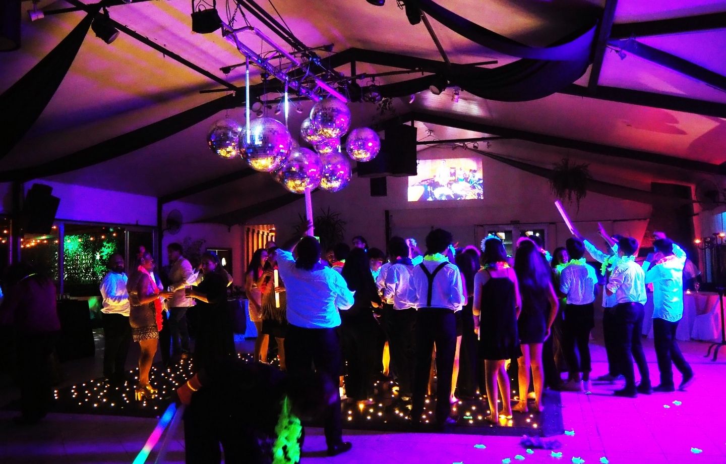 HARAS CARRASCO - CHACRA EVENTOS — Chacra para tu fiesta de 15 años