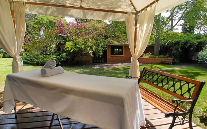 HOTEL BARRADAS