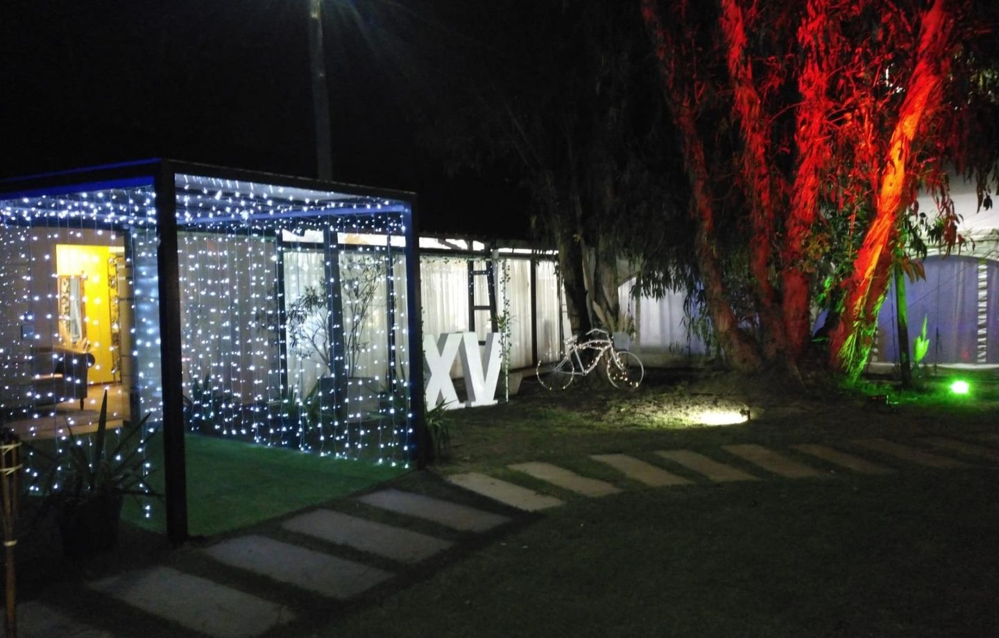 LA AMOROSA FIESTAS Y EVENTOS