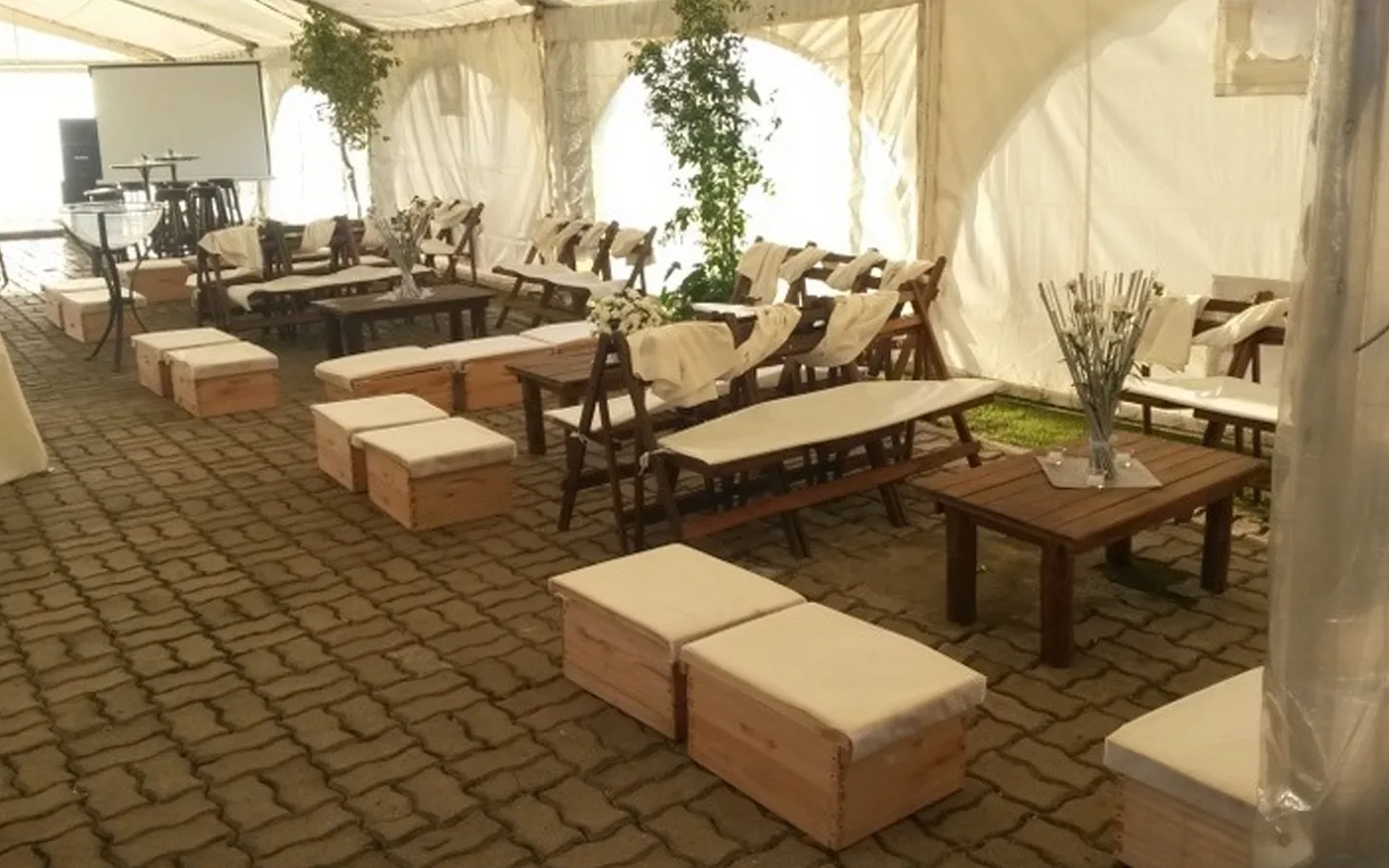 LAGUNAS COUNTRY CLUB