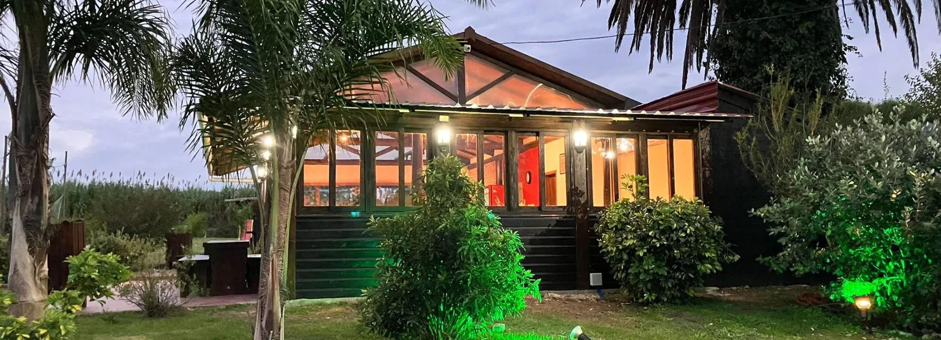 LAS CAMELIAS EVENTOS