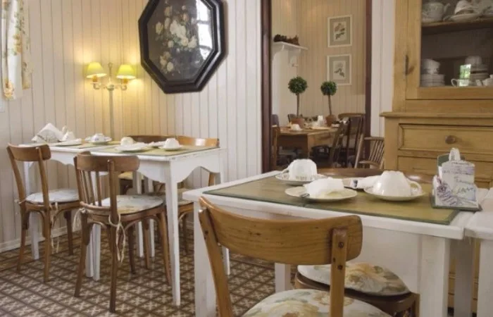 LAVENDER TEA ROOM