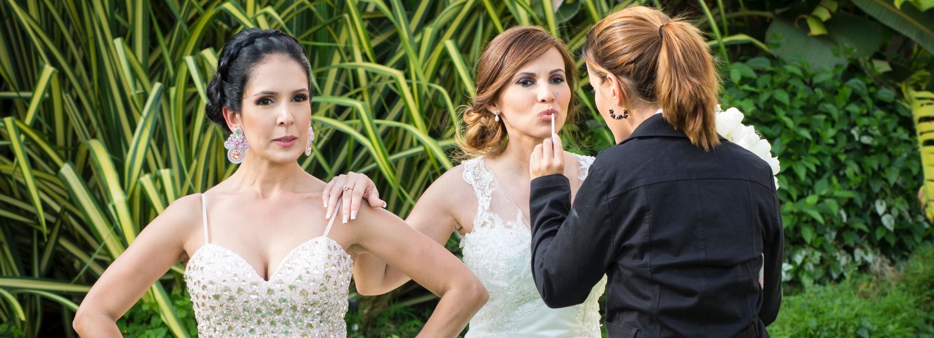 LILY GOMES BRIDAL ASISTANT