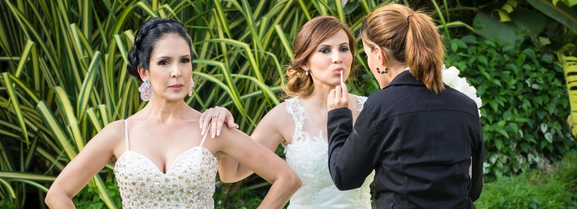 LILY GOMES BRIDAL ASISTANT
