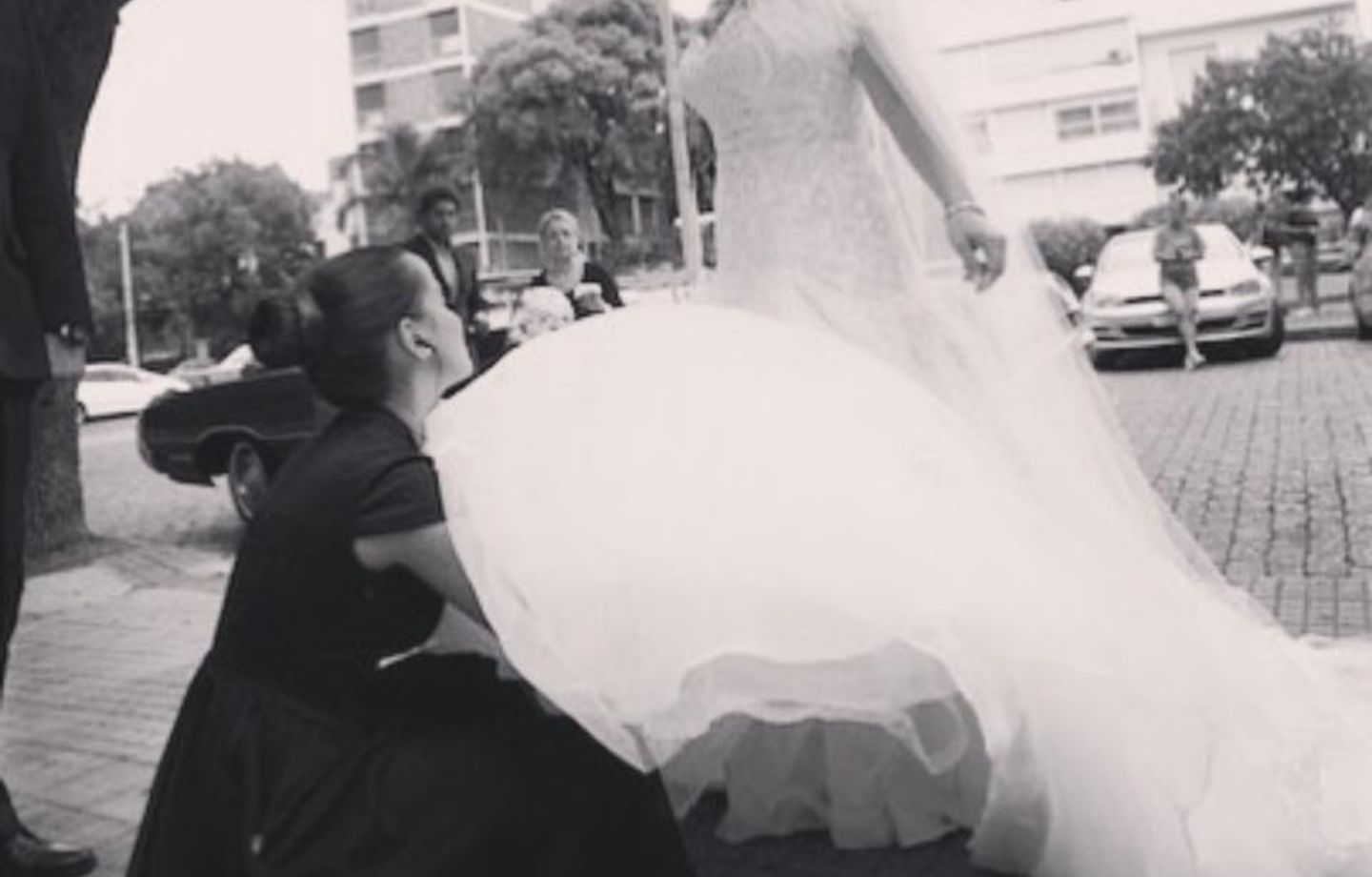 LILY GOMES BRIDAL ASISTANT