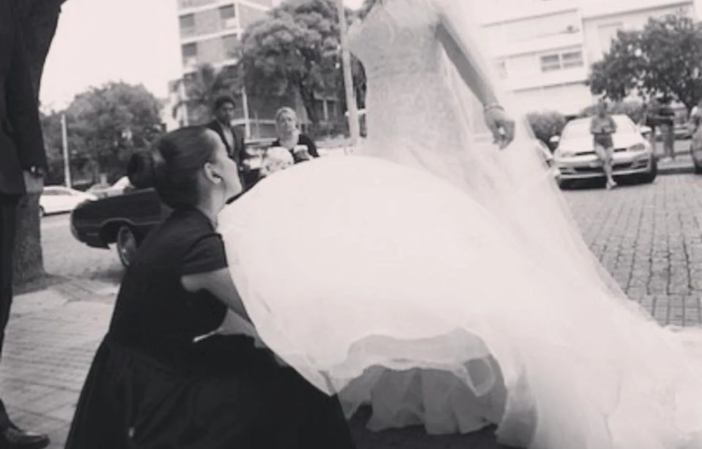 LILY GOMES BRIDAL ASISTANT