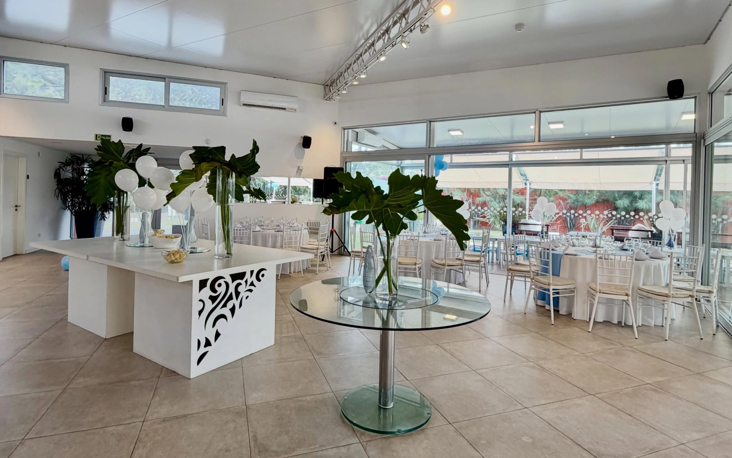 LUTECIA FIESTAS Y EVENTOS - MALDONADO
