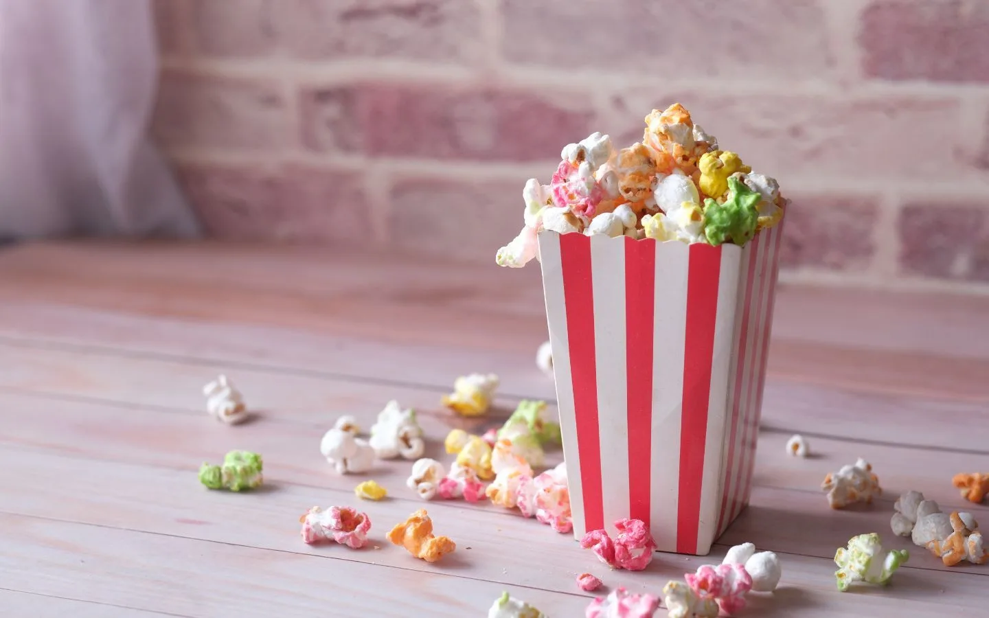 pop acaramelado de colores para cumpleaños infantiles y eventos