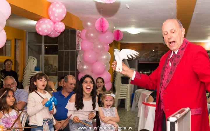 MAGO ARIEL PARA CHICOS