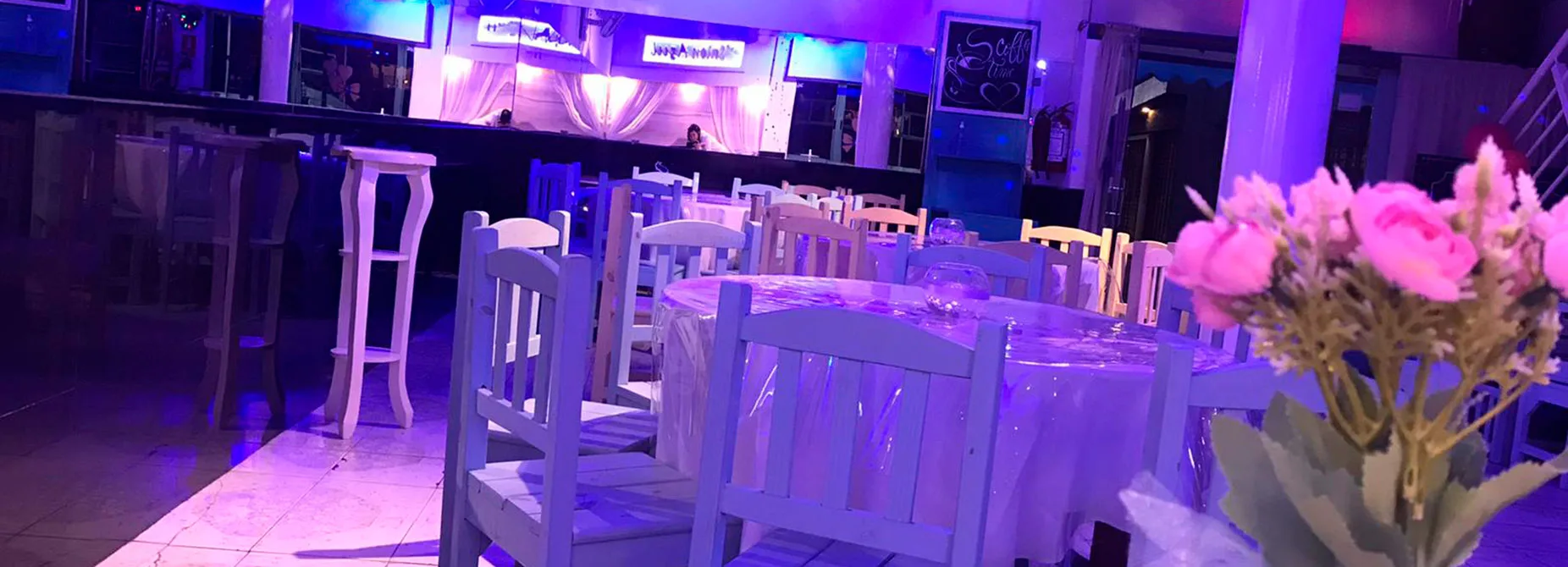 NUEVO SALON AZUL