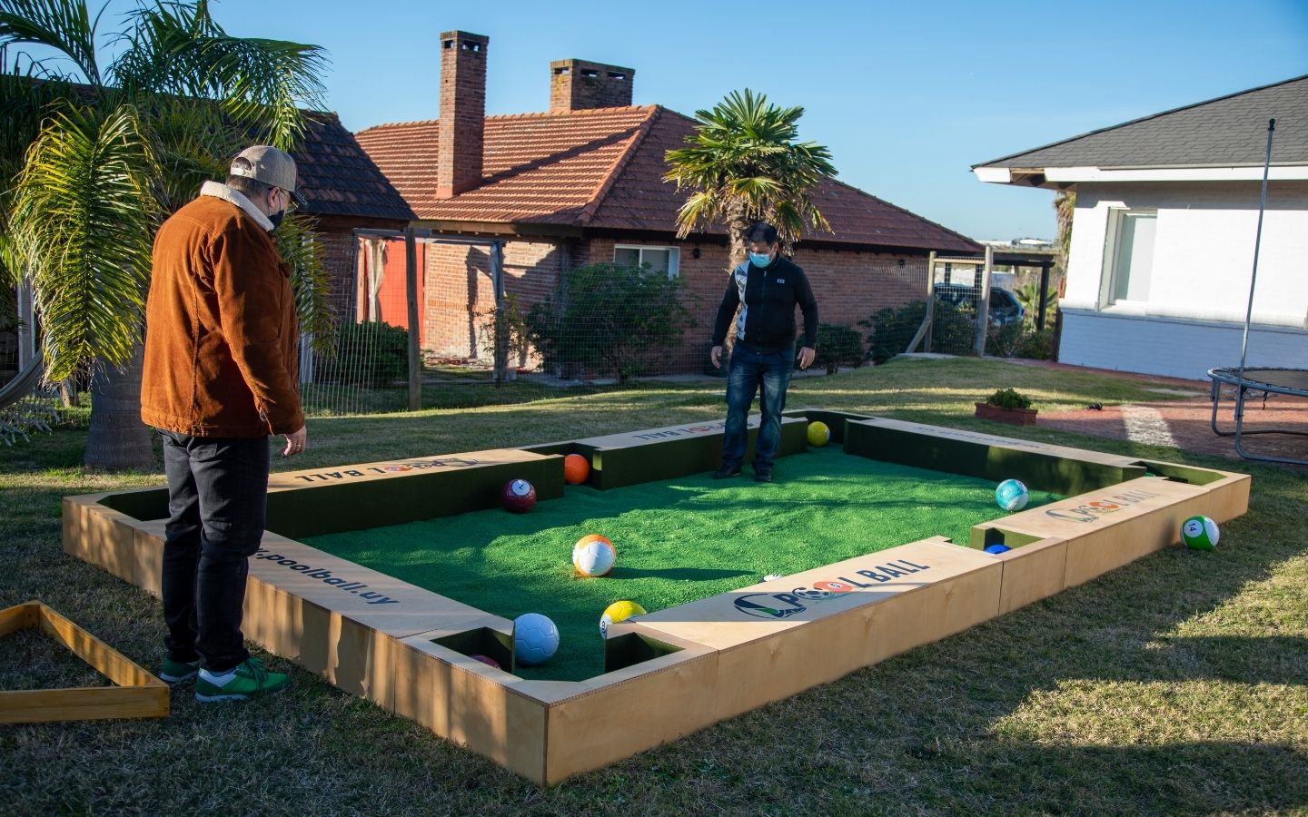 POOLBALL