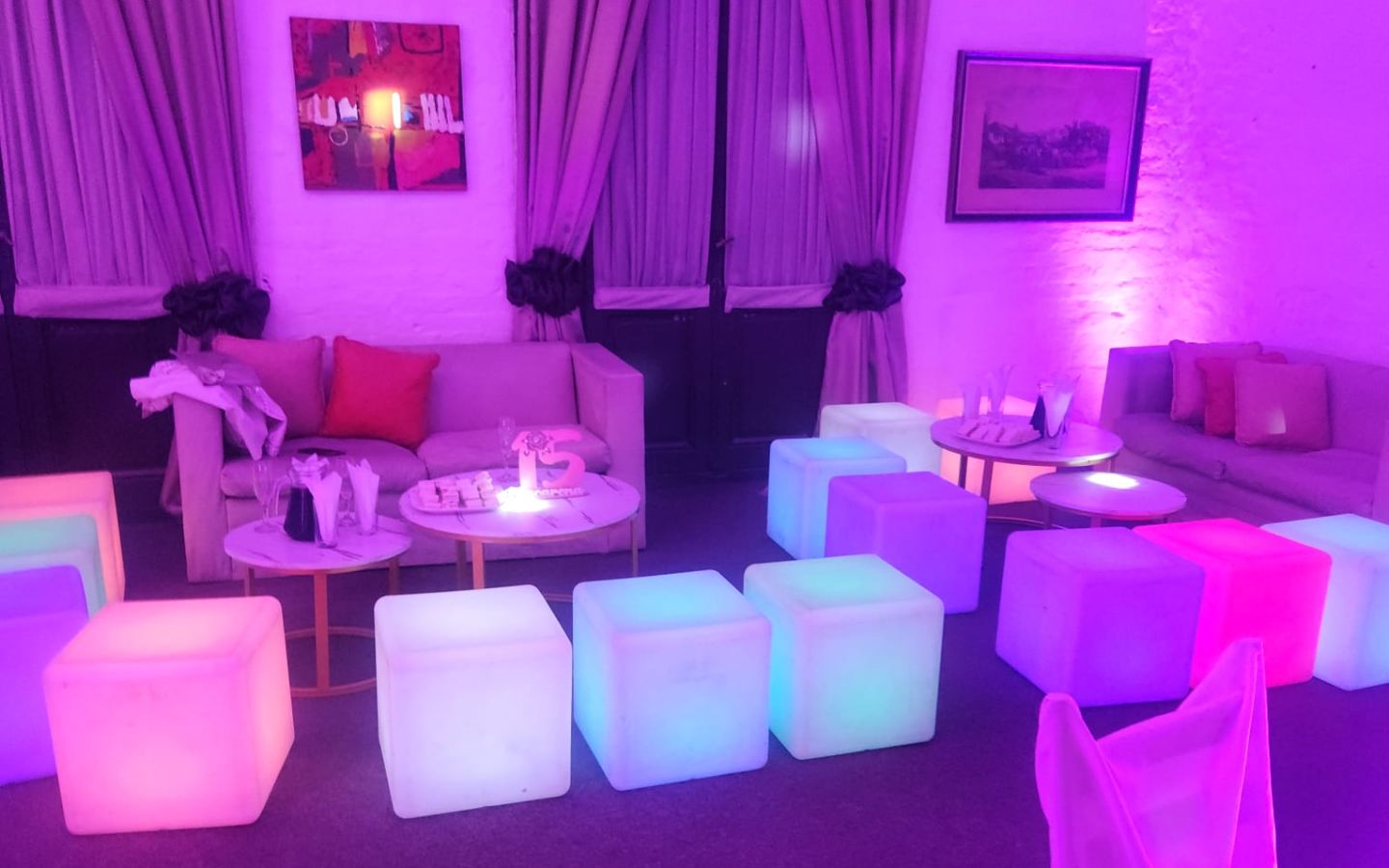 SALÓN AZAHARES 