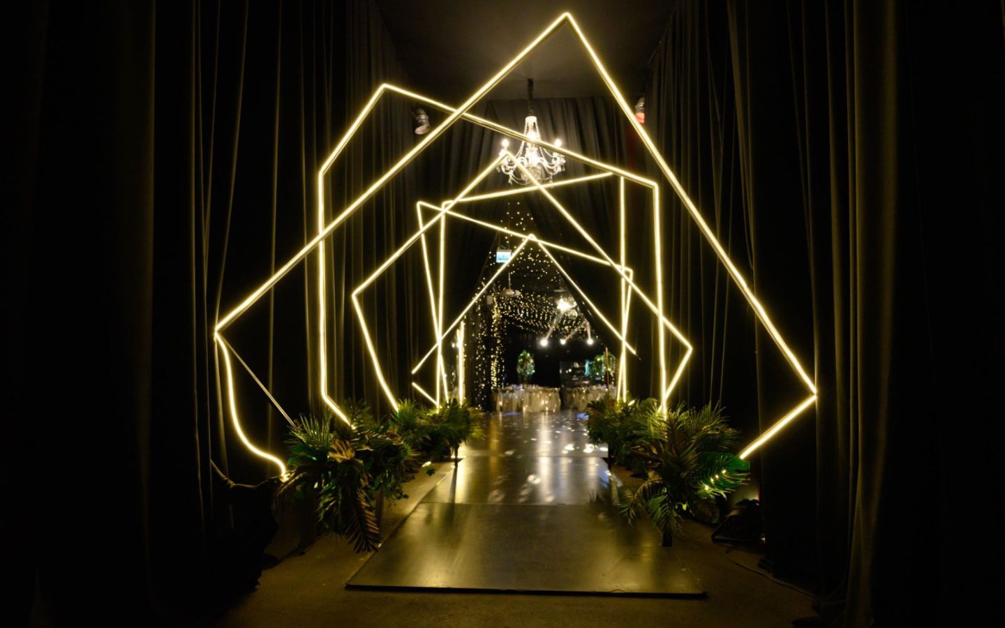 Túnel infinito Salón de fiestas Portofino
