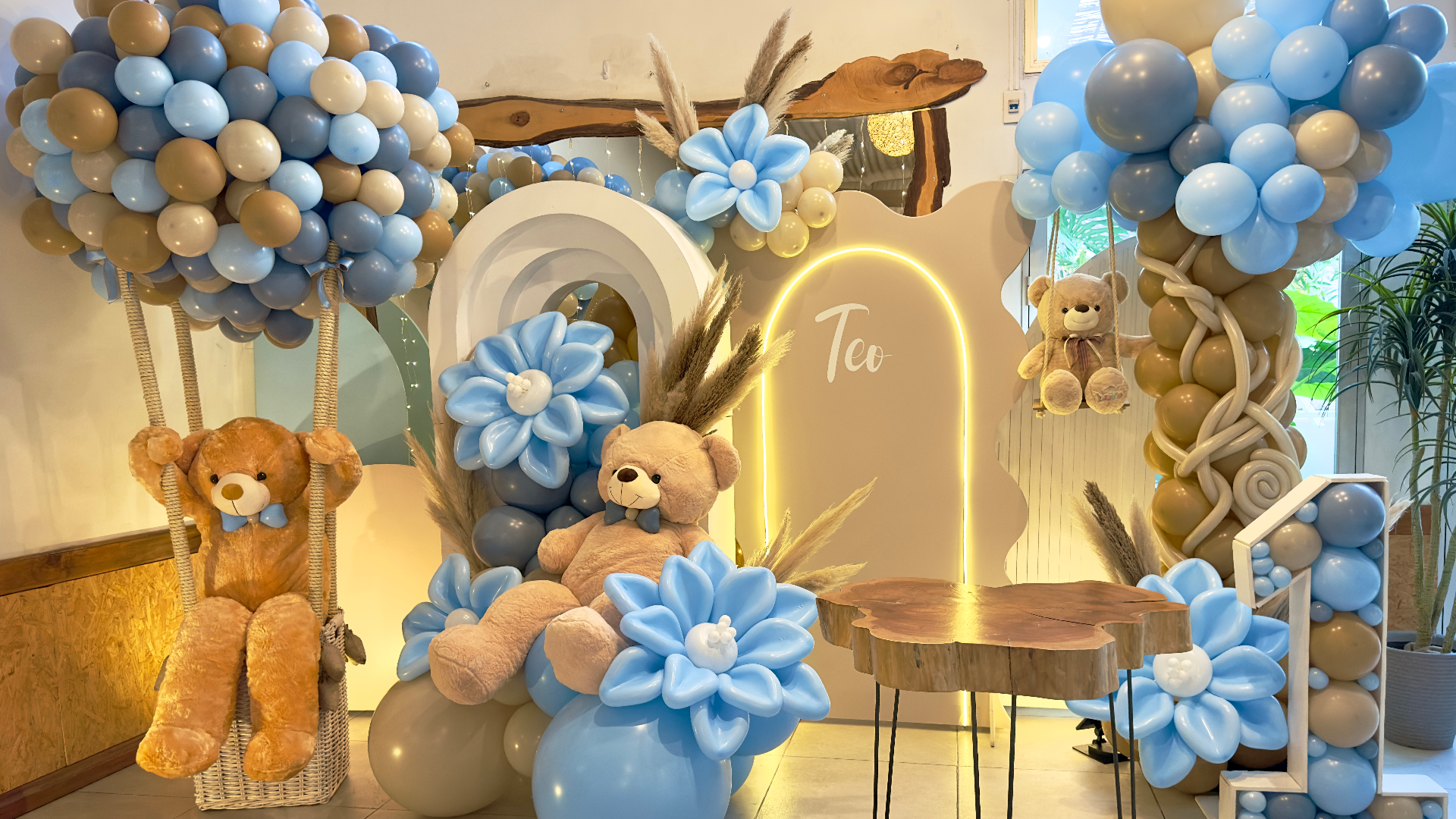 cabezal-salones-infantiles-tu-lugar-fiestas-y-eventos-1788882402101.webp