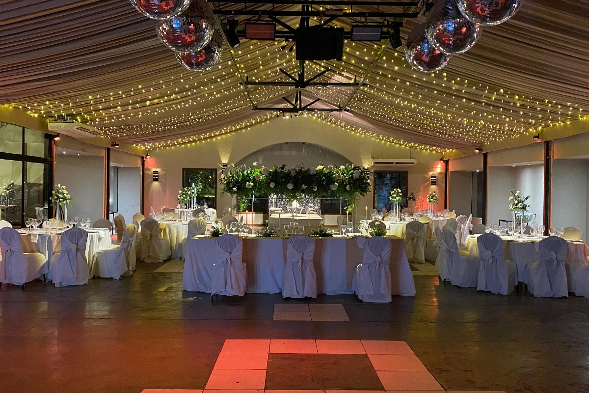 ambientacion-de-fiestas-valeria-comesana-floral-event-designer-1788196028095.webp