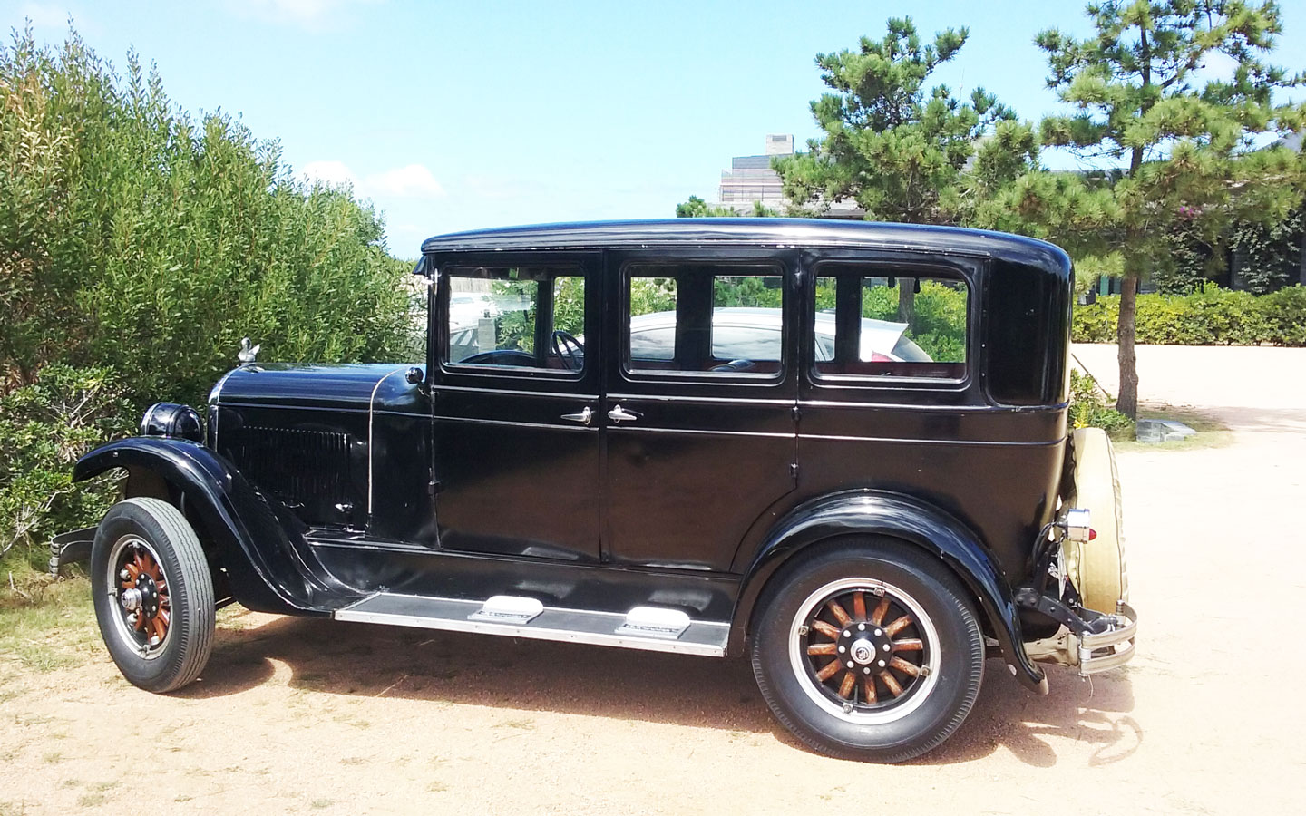 VINTAGE REMISE